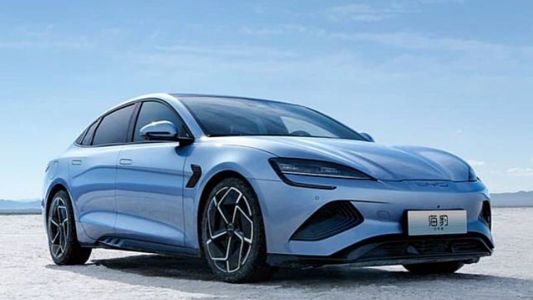 【財通AH】比亞迪發盈喜 料首季盈利增逾86%