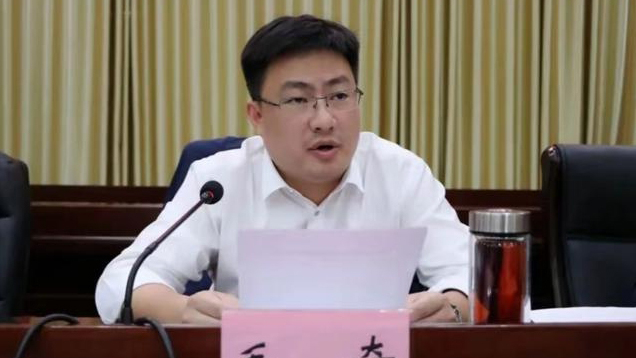 有期徒刑十年六個月 江西萬年縣委原書記毛奇受賄案一審宣判