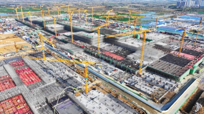  一塊「好屏」是怎樣在合肥新站煉成的？