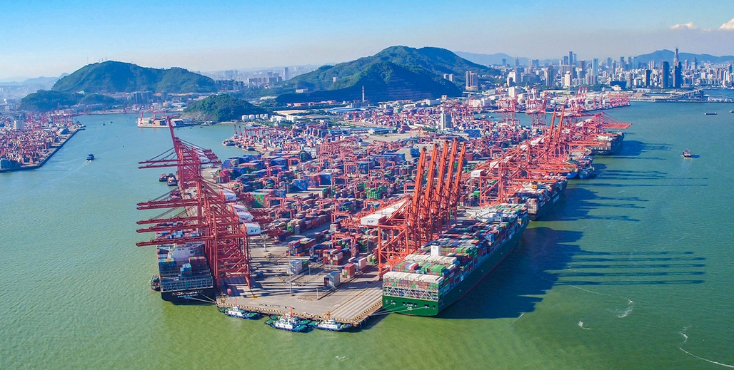 美國「關稅訛詐」，一腳踢到鋼板上