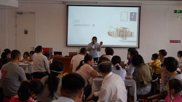 文博工坊上新——首場活動「激光雕刻木雕杯墊」非遺科技新體驗開啟