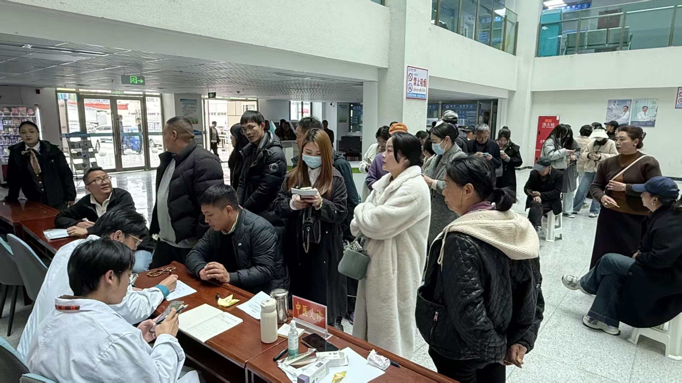 中醫岐黃傳薪火 仁心義診潤高原