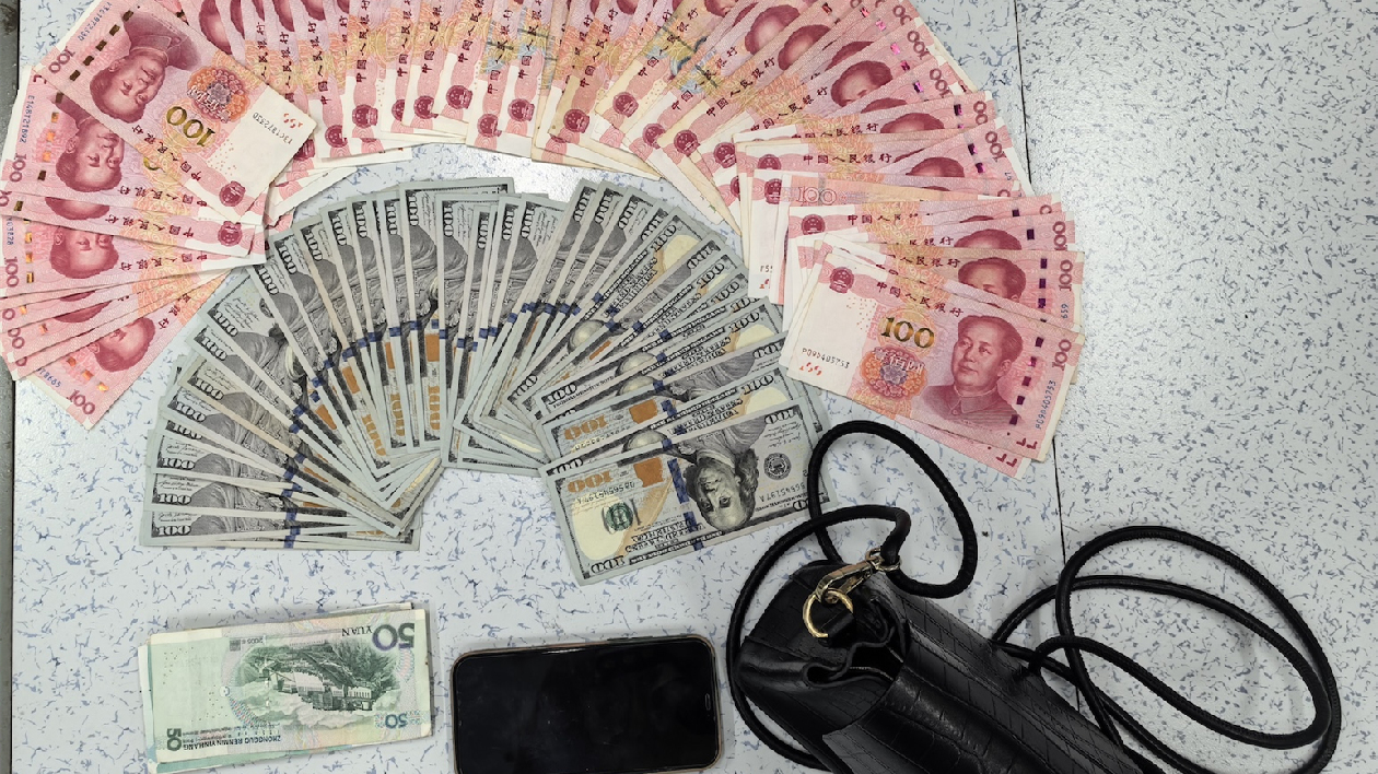 廣州地鐵「極速響應」 廣交會客商3.6萬元現金失而復得