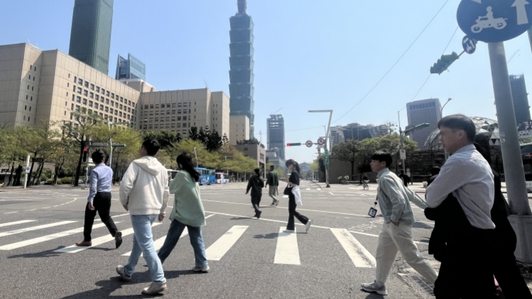 賴清德籲台灣民眾「吃苦當吃補」惹議