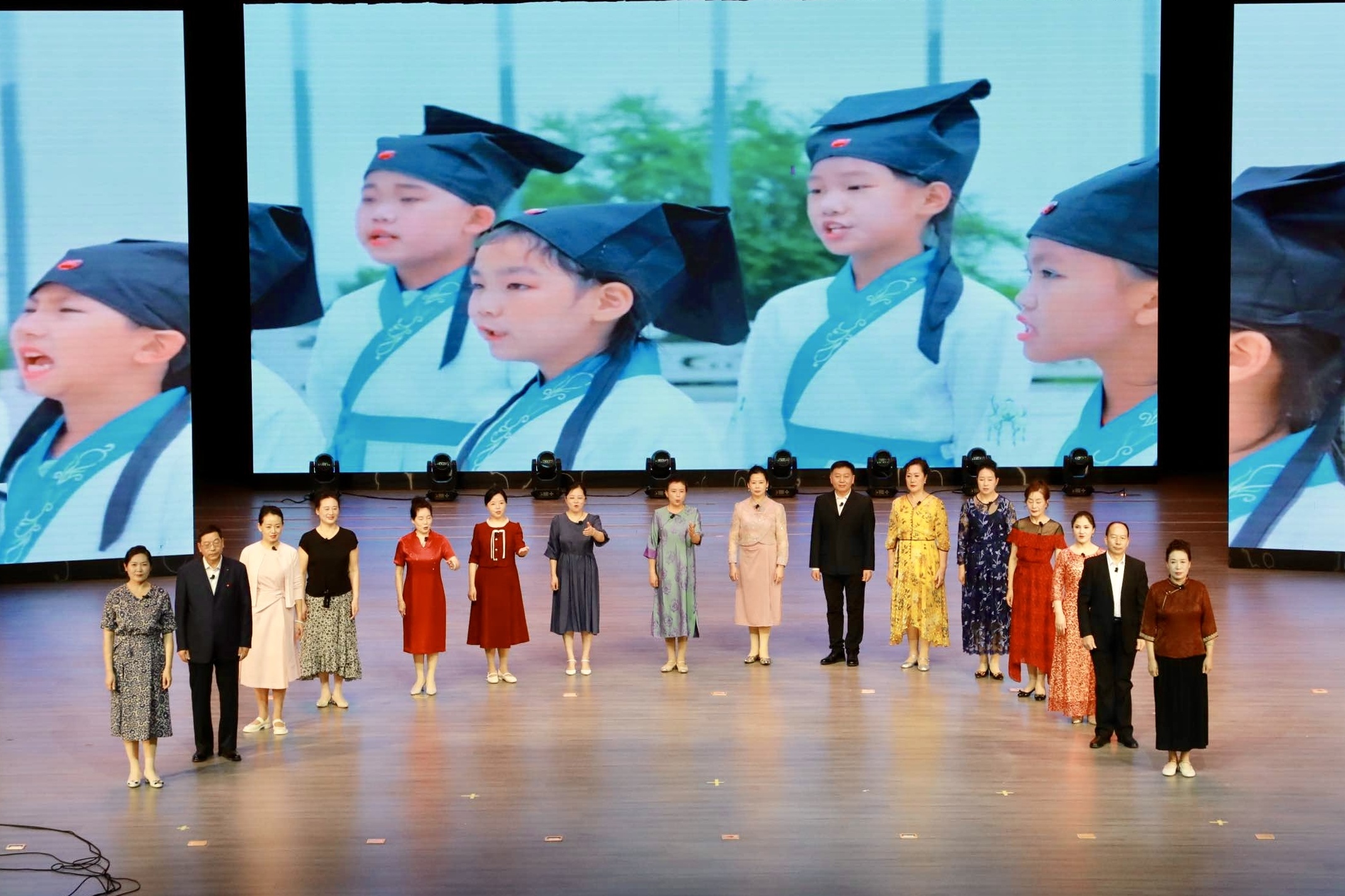 黑龍江寶清縣舉辦「皓首丹心頌盛世 銀齡築夢譜華章」文藝匯演