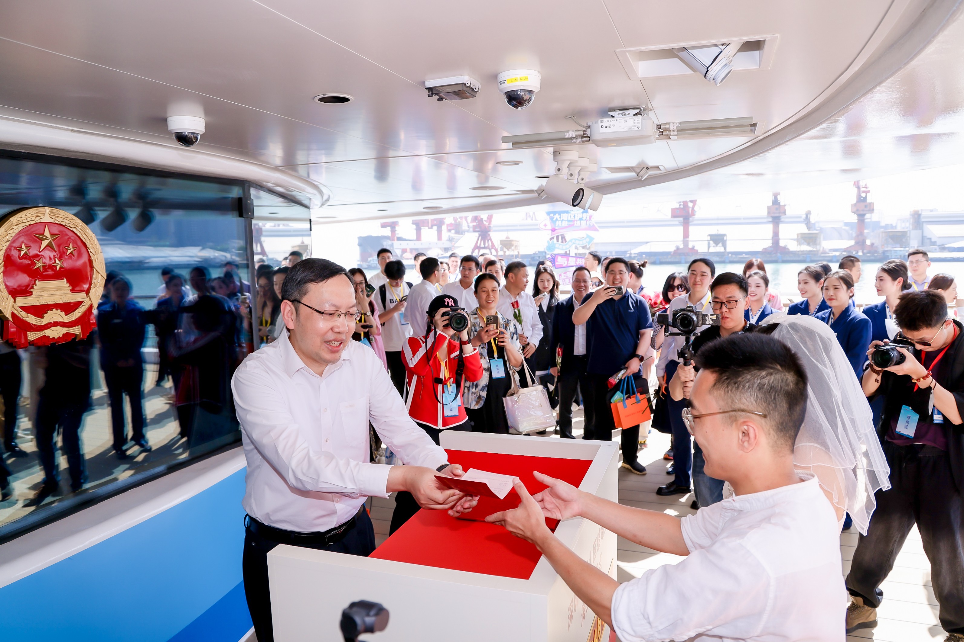 「灣區海上遊」深港遊航線首航啟幕，深圳濱海文旅新標杆正式亮相