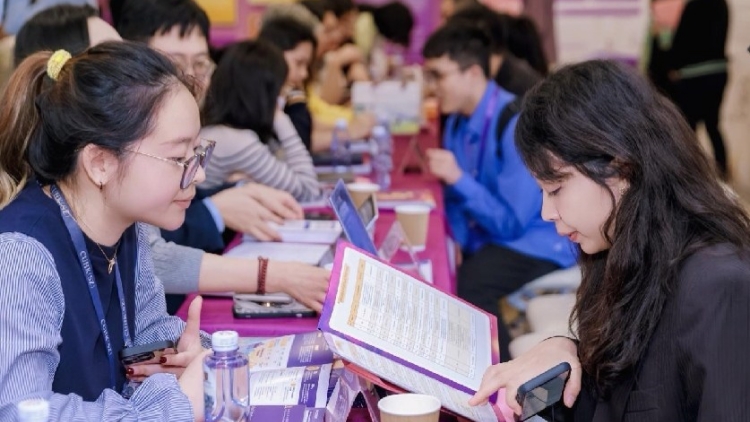 全球39所高校博士齊聚深圳龍崗，開啟尋夢追夢之旅