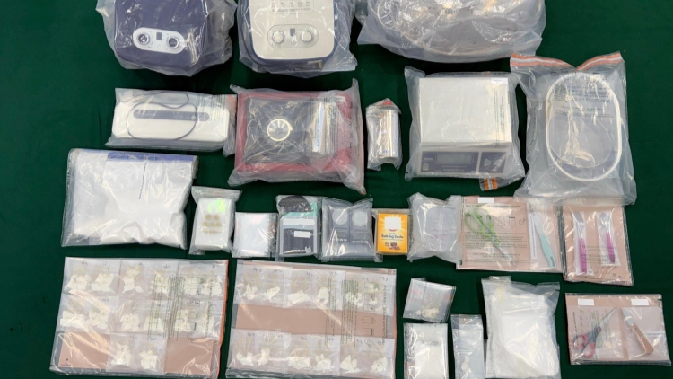 海關搗破製毒工場 檢獲約120萬元懷疑可卡因