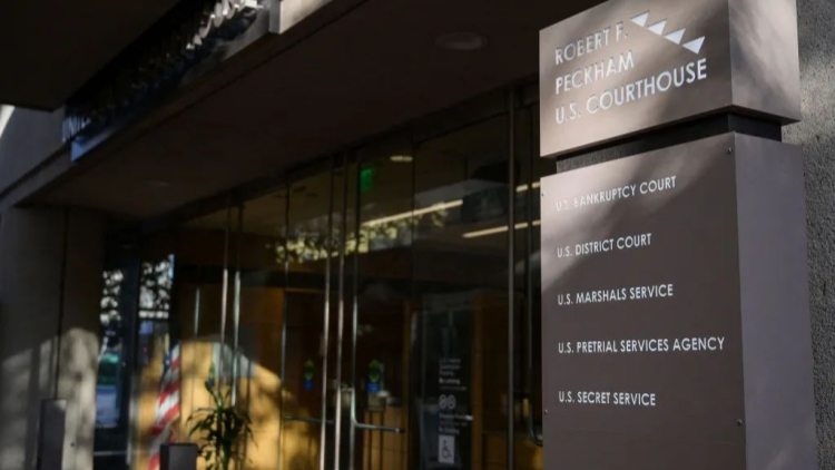 中國留學生訴美國政府「首戰勝利」！