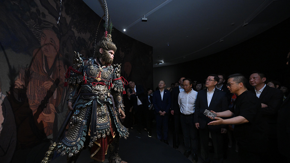 李家超訪浙推動「杭州六小龍」與香港合作 了解《黑神話：悟空》遊戲開發幕後細節