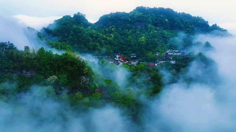 有片 | 安徽休寧：齊雲山雲海漫捲若仙境