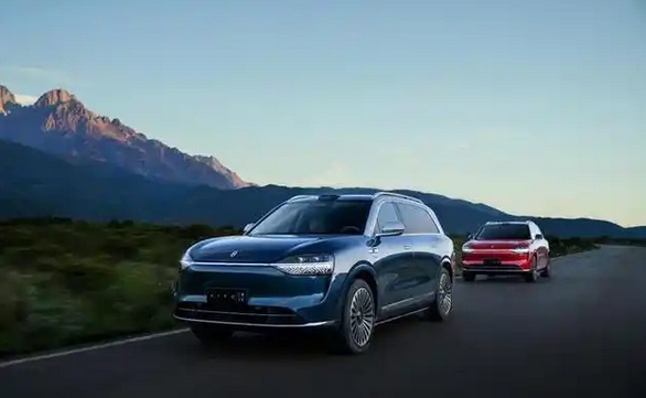 華為系汽車標誌公司 賽力斯擬来港上市