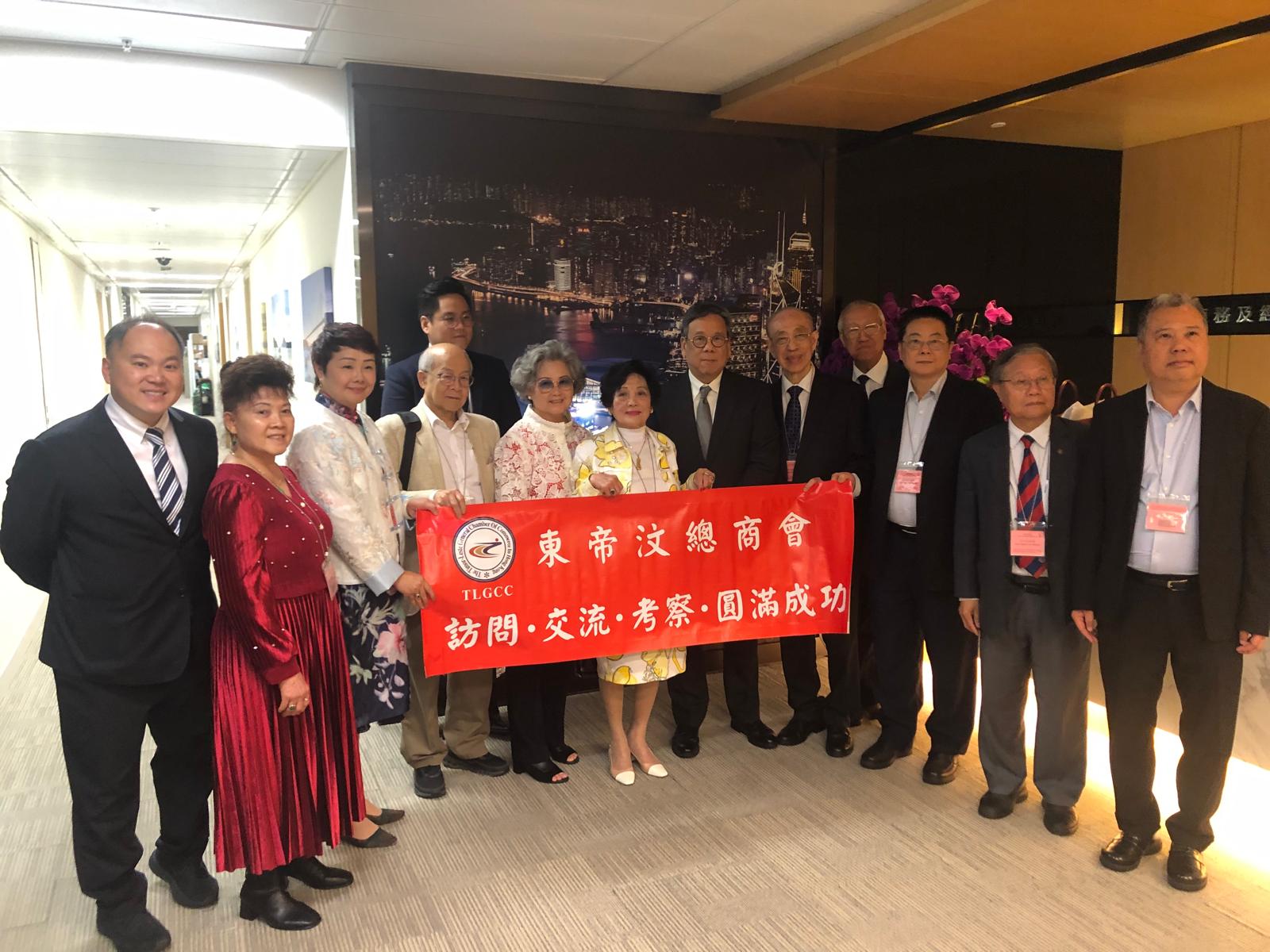 詹瑪麗一行拜訪丘應樺