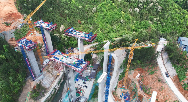 皖休寧縣：高速建設施工忙 堅守崗位保進度