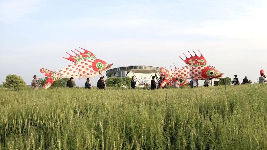 「文化+」激活消費潛力 「五一」假期首日「歙縣游」熱火