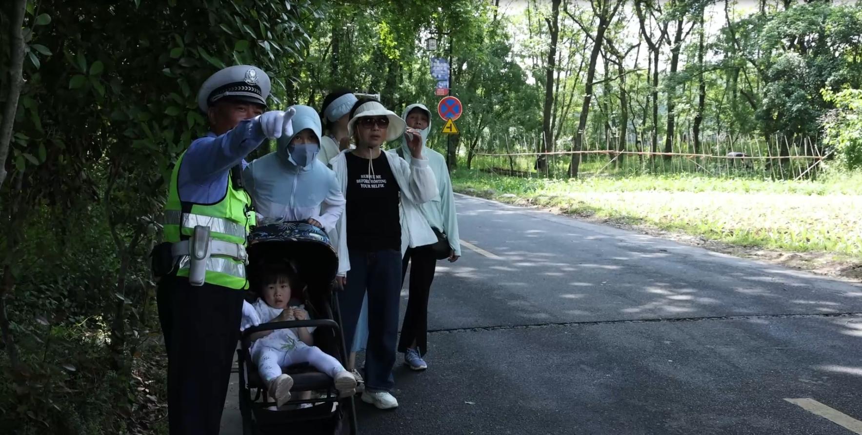 皖徽州區：志願服務在崗 文旅保障貼心