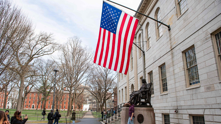 特朗普：政府將取消哈佛大學免稅資格
