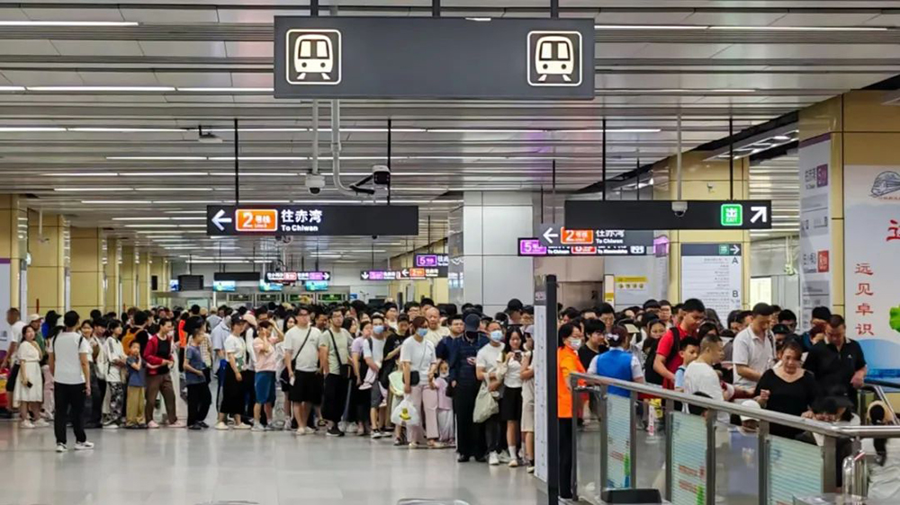 深圳五一黃金周人氣旺 軌道交通客流量連續兩日破千萬