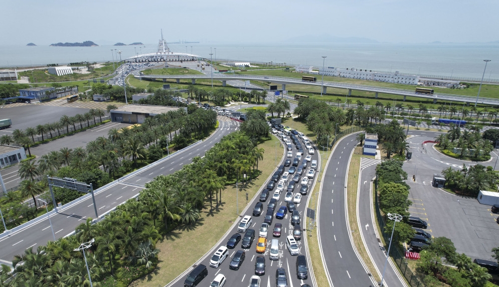 突破2.7萬輛次！港珠澳大橋單日車流量創新高