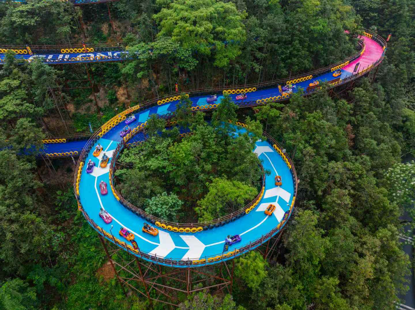 大灣區國際化新名片  古龍峽五一假期港澳遊客佔比18%