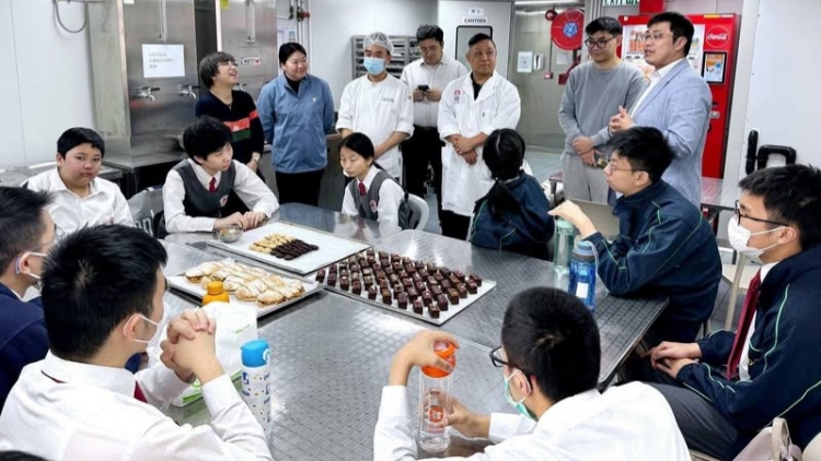 顏汶羽關注殘疾人士輔助就業培訓服務 冀社會開發合適的配對機制和平台