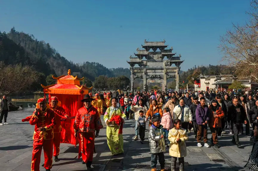 皖黟縣：西遞古村不拼人潮拼「心」意