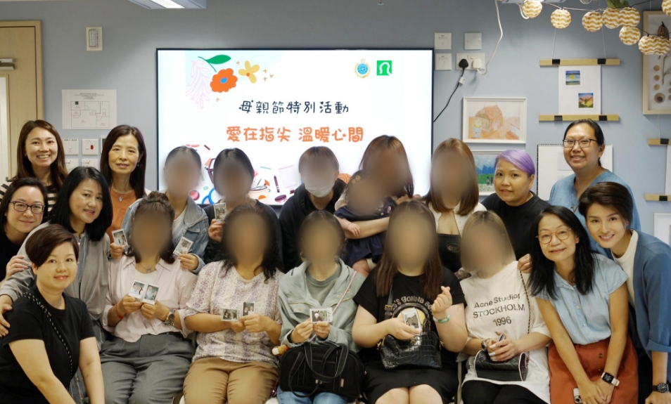 懲教署母親節特備活動 為媽媽獻上女兒美妝禮