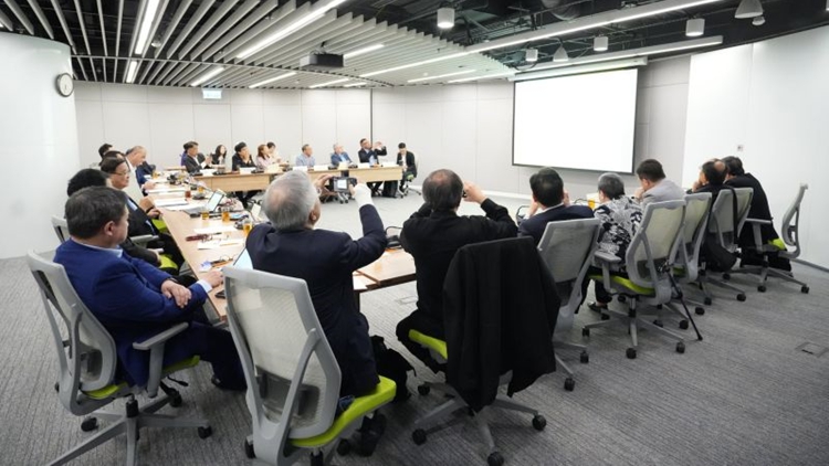 特首政策組舉辦「與專家有約 」研討會 近20人踴躍建言獻策