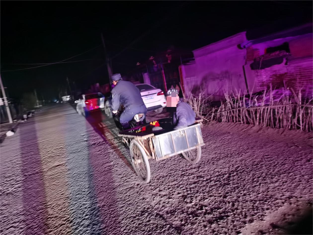 群眾有難速馳援 冰城警方現擔當