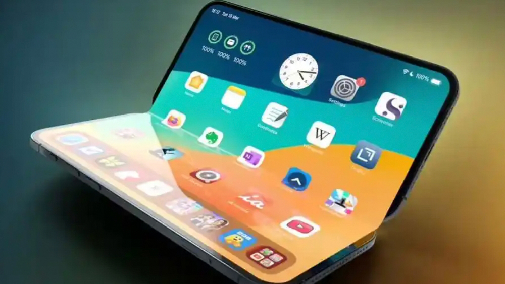 首款摺疊屏iPhone要來了？