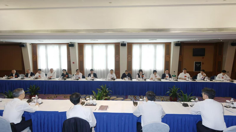 十四屆港區全國人大代表粵東專題調研活動圓滿完成