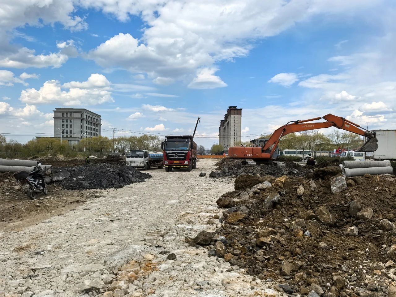 黑龍江寶清：城區道路集中修補工作有序推進