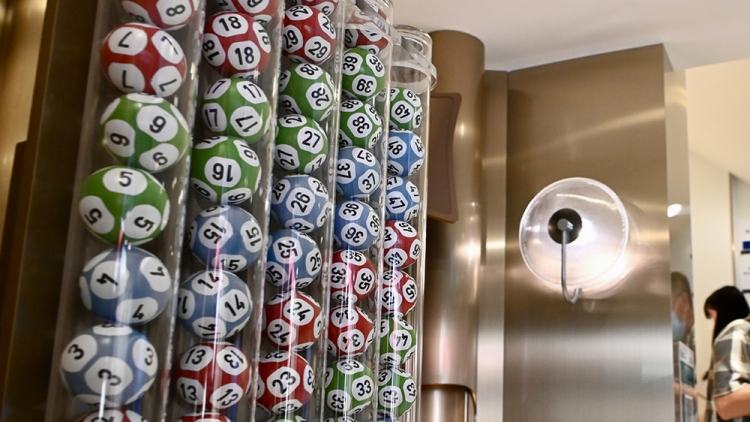 今晚六合彩頭獎懸空 下期多寶1141萬元