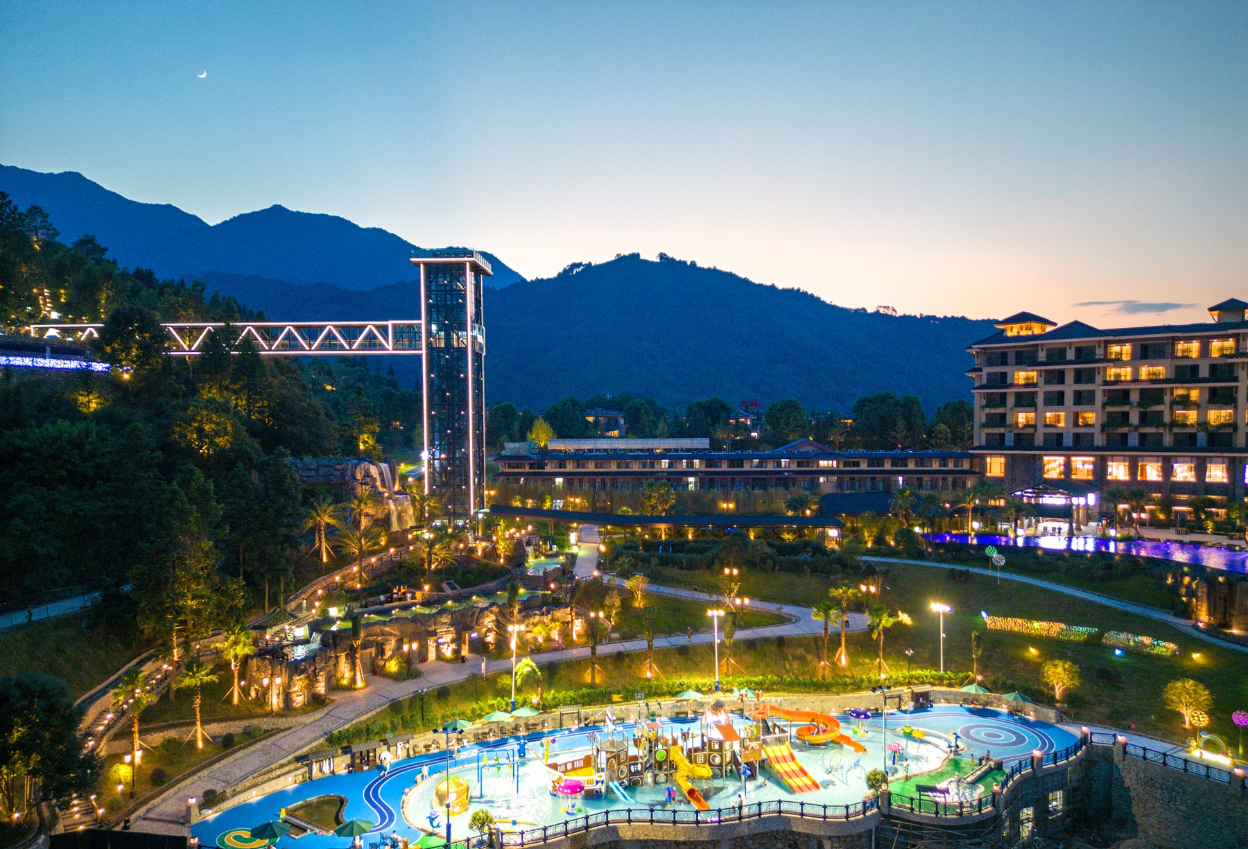 桂賀州西溪溫泉五一吸引超萬名遊客 冀打造灣區自然療愈基站