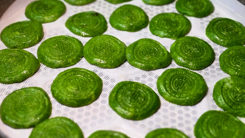 皖休寧縣：鄉村美味苧葉粿 香甜細膩是鄉愁