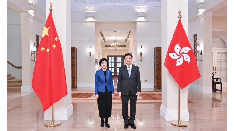 李家超與海關總署署長孫梅君會面 期望兩地海關未來保持緊密合作