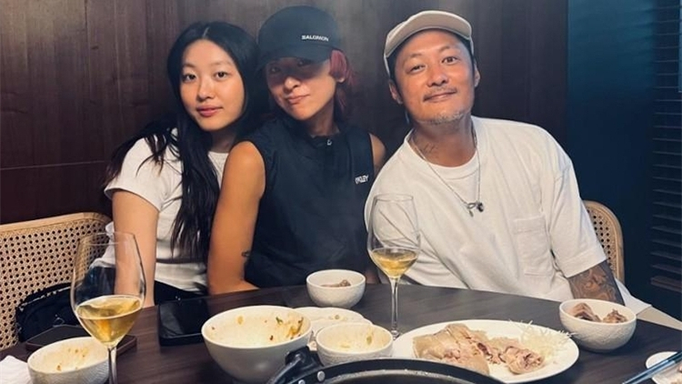 Eason成「星爸」 華納確認陳奕迅女兒加入