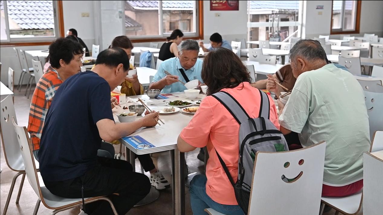 皖祁門縣：機關食堂「開門迎客」 獲遊客市民點讚