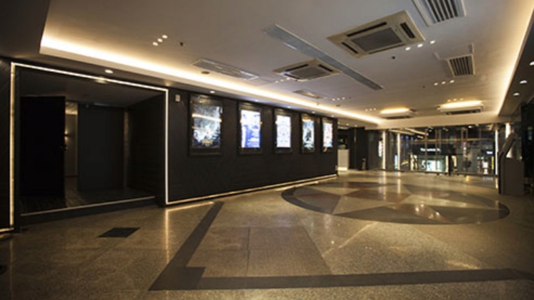 尖沙咀海運戲院6月2日租約期滿結業 最後尾場推經典電影「盲盒場」