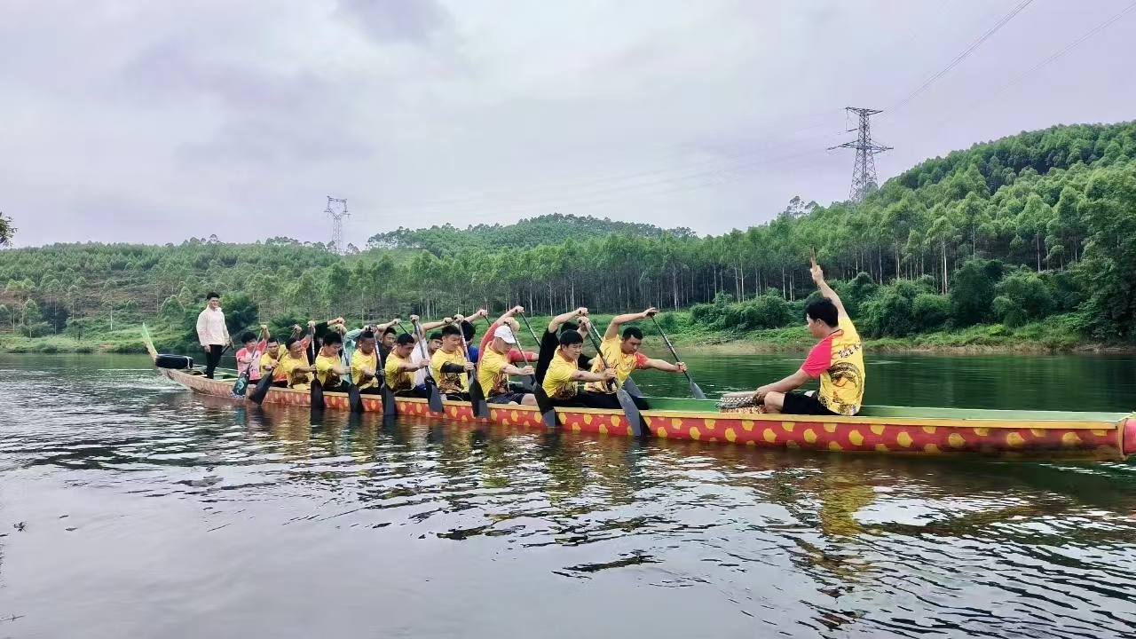 比江水更濃的「湞」情——用龍舟槳續寫着村落間的守望傳奇