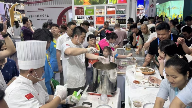 來文博會吃口寧夏鹽池灘羊 嘗嘗有多鮮