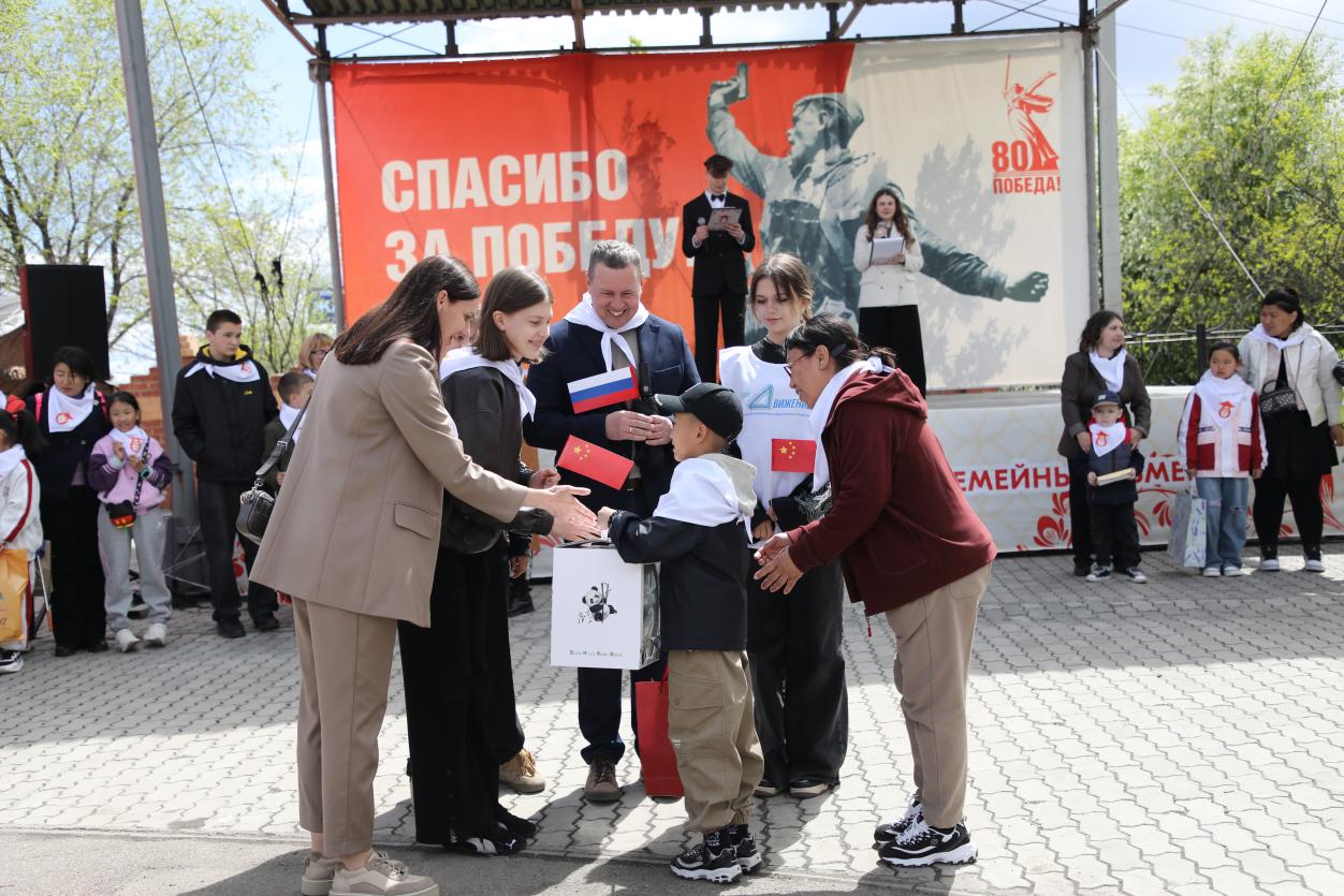 兩岸文化交流漸入「家」境——第三屆中俄家庭文化交流活動架起民間友好新紐帶