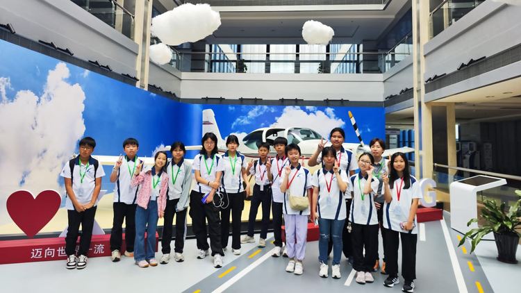 荃灣少年警訊交流團  參觀珠海創新科技