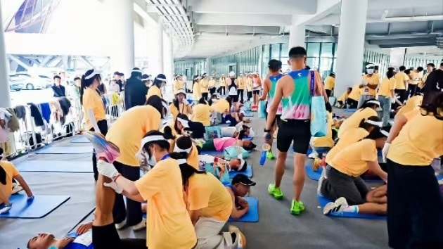 數千志願者護航「蘭馬」 中外跑者感受蘭州魅力