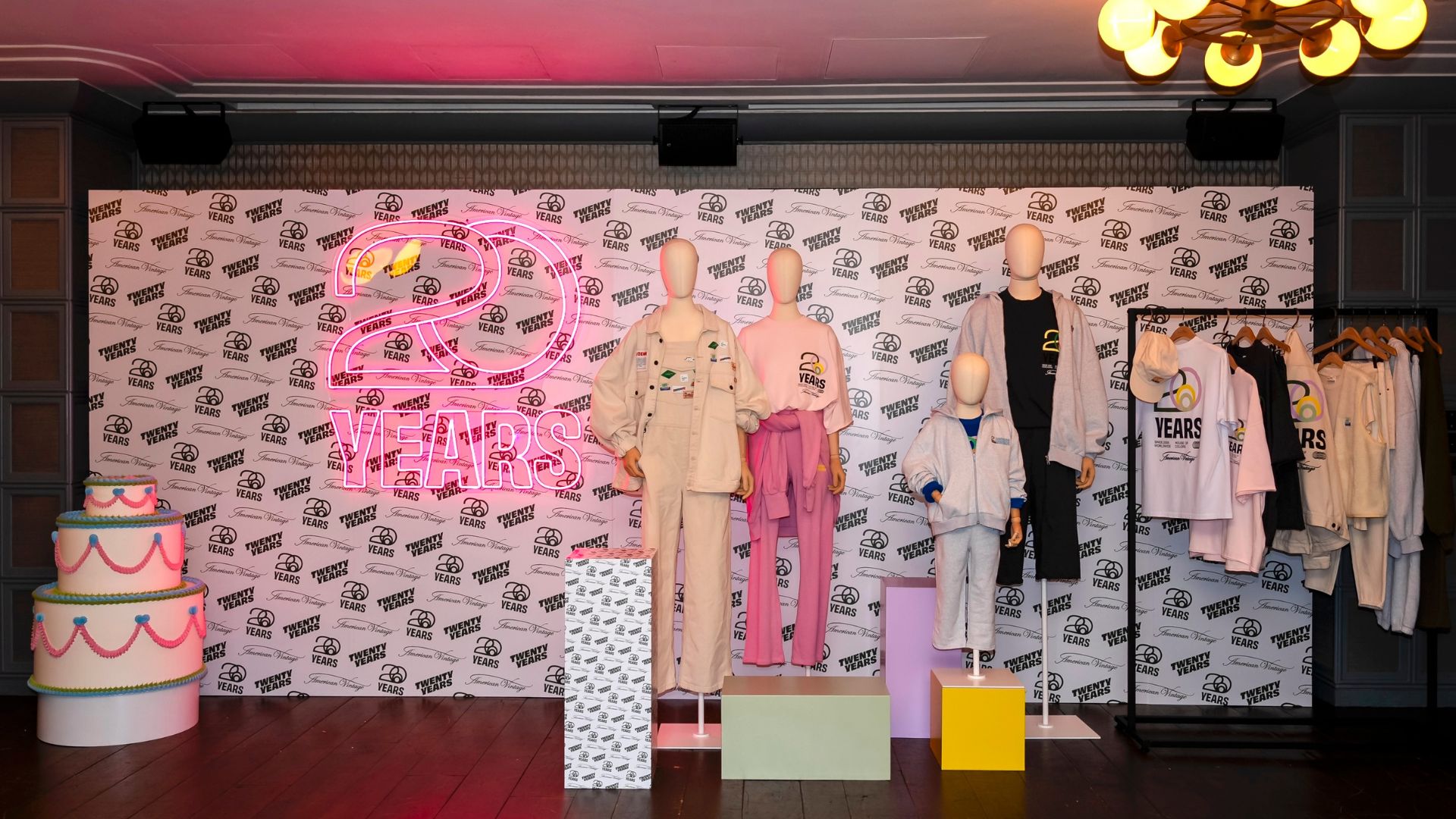 【時尚】以新創意致敬經典 二十周年限定系列時裝