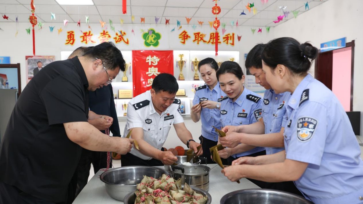 用愛心傳遞城市溫度 瀋陽鐵西區開展「溫情端午助殘行」活動