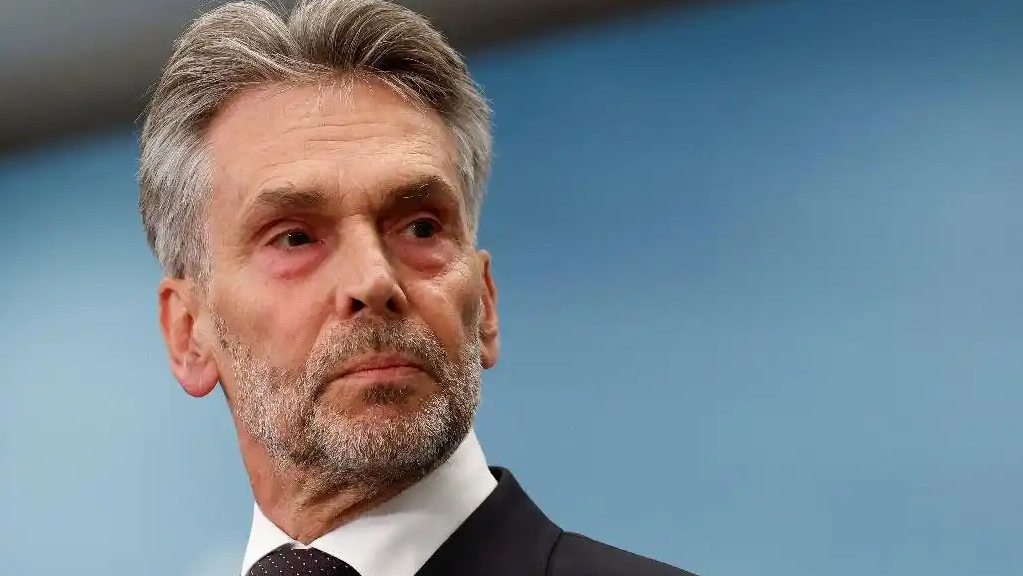 荷蘭首相斯霍夫宣布內閣辭職