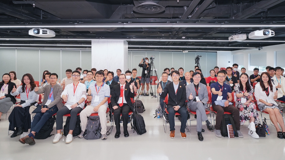 逾百人參與第二屆青年科學家峰會分會議 探索在科研及工程中應用AI