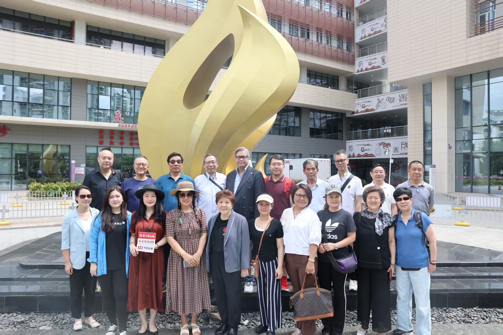 香港市民對羅湖區中醫院讚不絕口