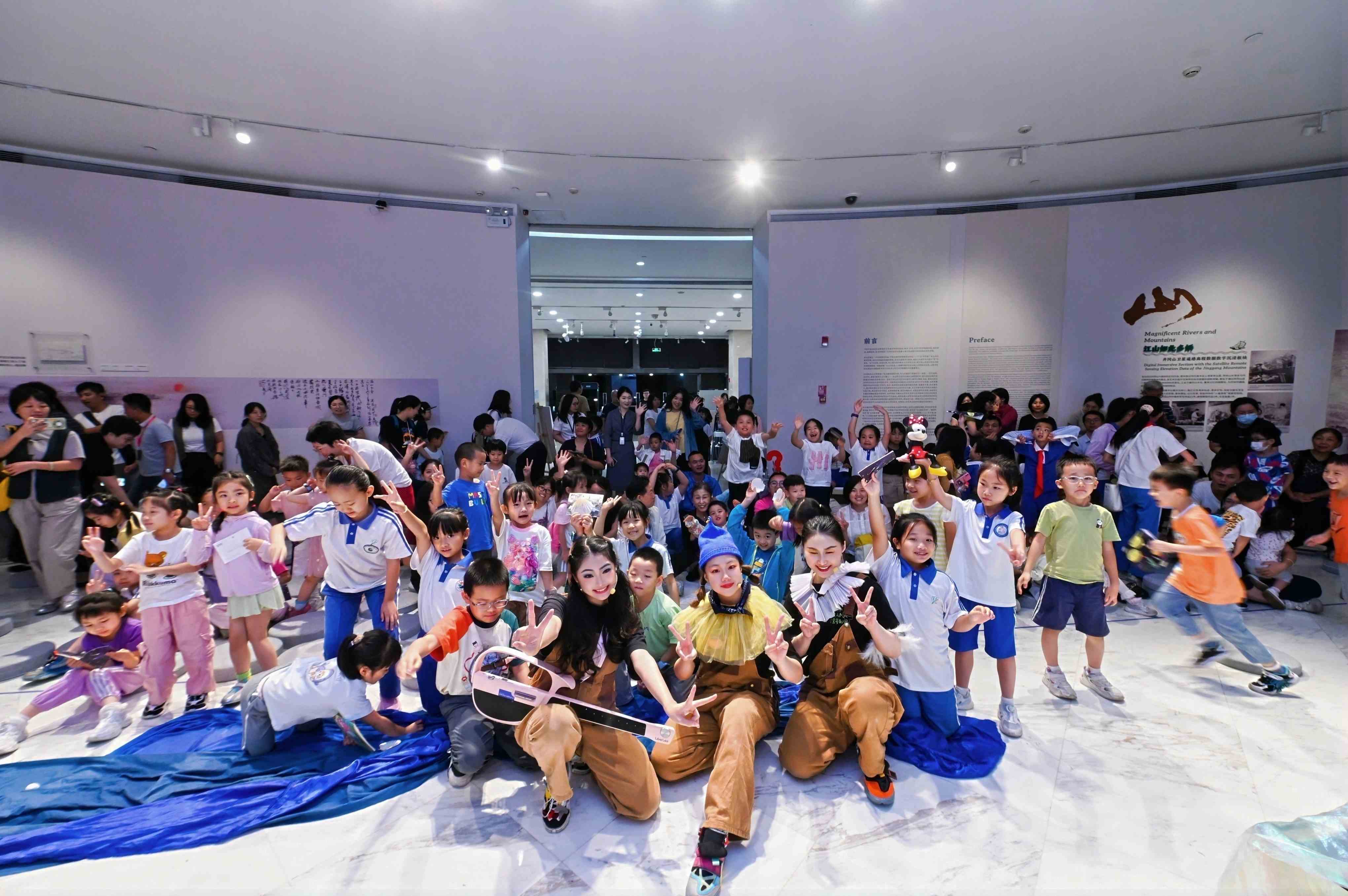 當卡梅拉遇見關山月 關館解鎖藝術N種玩法